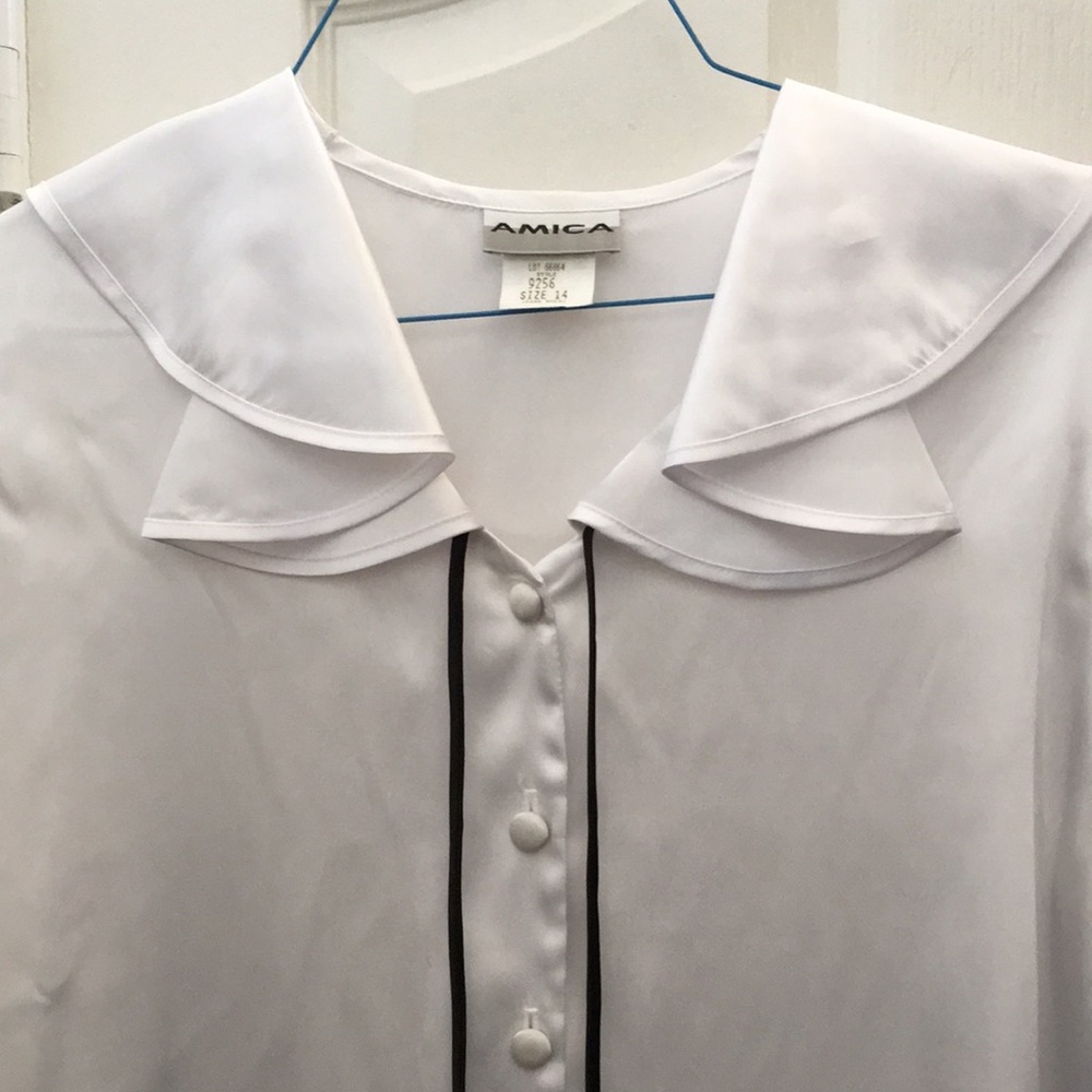 FINAL MARKDOWN Elegant amica blouse 14 - Picture 2 of 7